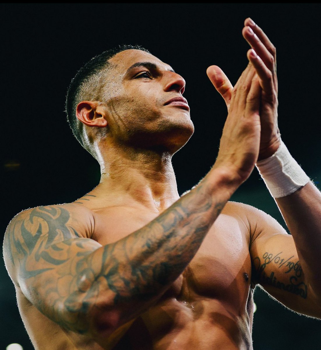 🟡🔵🇹🇷 Fenerbahçe are closing in on Diego Carlos deal with Aston Villa, final round of talks still needed.

Discussions underway, as <a href="/yagosabuncuoglu/">Yağız Sabuncuoğlu</a> reports.