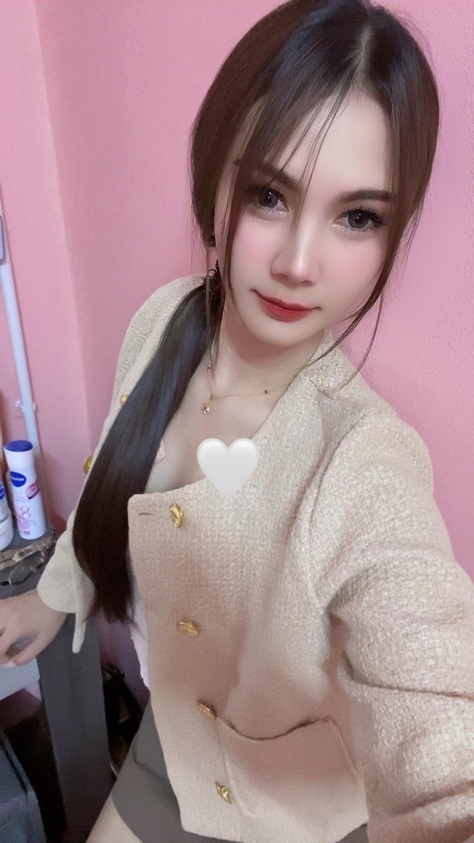 rattiyanaja997's tweet photo. แฟนก็เหมือนกับเงินอะ ไม่มี🥰😋
#เปิดการมองเห็น #น้ำตาลช่องจริง #สาวแว่นท็อปเจริญ #โสด #fypシviral https://t.co/wzT2Mqo92u