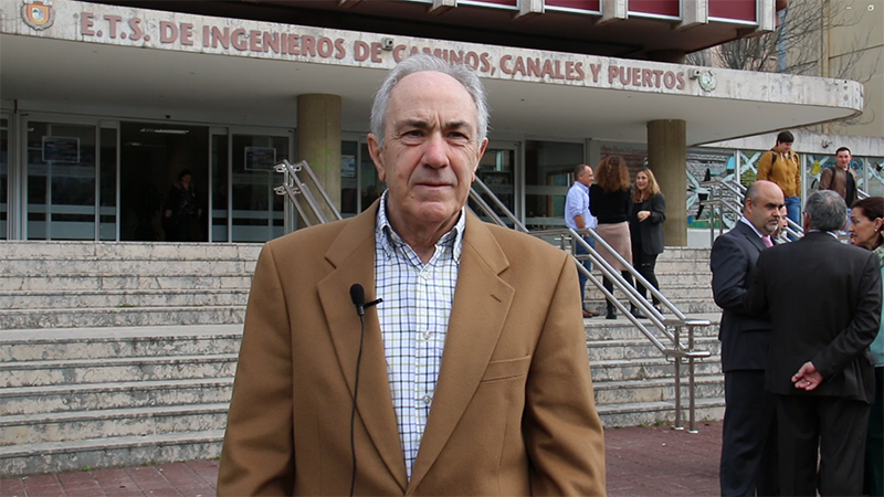 Universidad de Cantabria (@unican) on Twitter photo INSTITUCIONAL 🎓 | <a href="/IHCantabria/">IHCantabria</a> acogerá el día 21 un homenaje a Miguel Ángel Losada, impulsado por <a href="/RAI_Ingenieria/">Real Academia de Ingeniería</a>
➡️La sesión se celebra en el marco de la visita que la #RAI realiza a Santander y que incluye la conferencia sobre <a href="/icreacommunity/">ICREA Community</a>
ℹ️web.unican.es/noticias/Pagin… INSTITUCIONAL 🎓 | <a href="/IHCantabria/">IHCantabria</a> acogerá el día 21 un homenaje a Miguel Ángel Losada, impulsado por <a href="/RAI_Ingenieria/">Real Academia de Ingeniería</a>
➡️La sesión se celebra en el marco de la visita que la #RAI realiza a Santander y que incluye la conferencia sobre <a href="/icreacommunity/">ICREA Community</a>
ℹ️web.unican.es/noticias/Pagin…