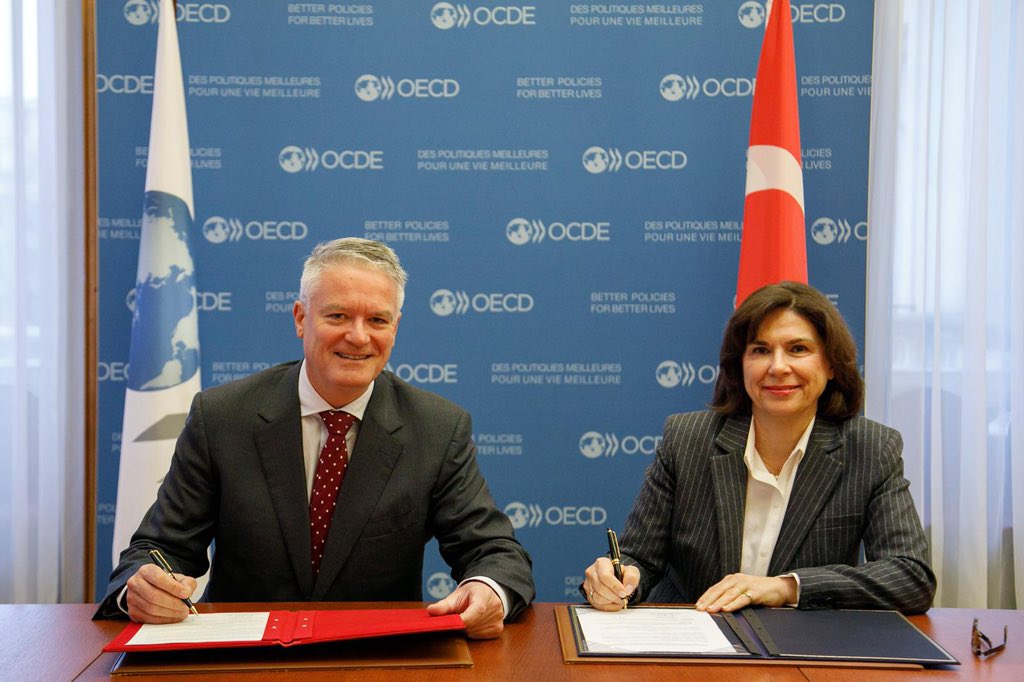 The <a href="/OECD/">OECD ➡️ Better Policies for Better Lives</a> Istanbul Centre is an important hub for deepening our co-operation with partner countries.

Today we signed an MOU with 🇹🇷Ambassador <a href="/esen_altug/">Esen Altuğ</a> to continue the OECD Istanbul Centre's work.