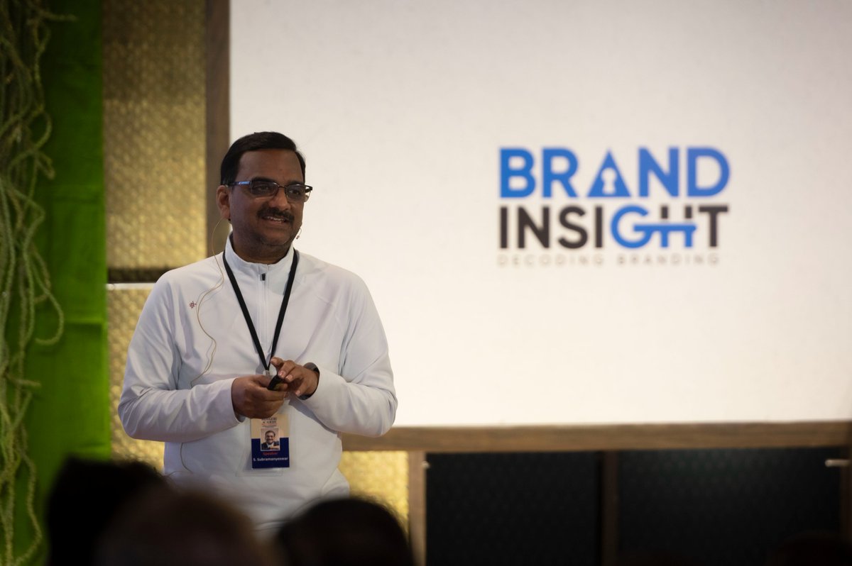 SadhguruAcademy's tweet image. In B2B and B2C, one thing, one code I always practice in my life. Remember, remember H2H. It&apos;s human to human. In a B2B,  Also, you are not going and dealing with a machine there or an animal there, kind of thing. It is another human being that we are connecting with. And it&apos;s a…