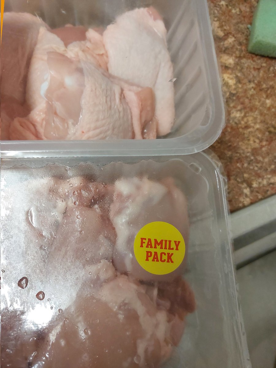 joblijob16's tweet photo. I always get some #chicken on the bone, alongside boneless to make some most needed fresh #chickenstock which I use with almost any other dish I #cook. https://t.co/ZeMtnWJpNg