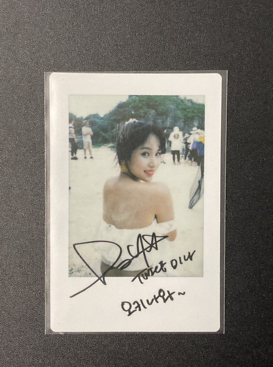 ikol_sky's tweet photo. WTS / LFS 

Hello guys baka may interest in MINA RARE PCs!

PRICES
MINA SSJYP: 2k
MINA D FESTA: 2k 
MINA LABURI: 350
MINA SUMMER NIGHTS Pola: 500 

Free packing fee just pay for sf and handling fee 

Will include the following:
•free official POB poster (I will send pic of the.. https://t.co/xqV33Cvl7F
