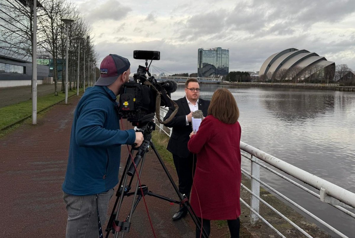 ThomasKerrMSP's tweet photo. Yesterday was quite the day, folks!

I'm so thankful for the lovely messages of support I've received since joining @ReformParty_UK.

Glaswegians have been failed by both SNP and Labour for decades - time for change.

Be part of a political earthquake ⬇️

https://t.co/gxAITZZXbP https://t.co/ffO44hysrd