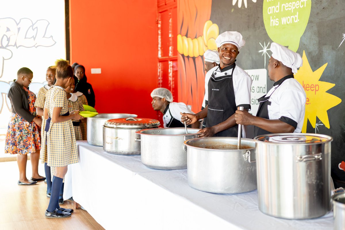 trinityschug's tweet photo. Meal time at Trinity Primary School 😋😁We serve a balanced diet, sprinkled with some smiles😁🥰 We nurture healthy happy children ready to take on the world🥳💪Enroll today.
For more information visit https://t.co/YCR9tjyPxK
#trinityprimaryschool #2025admissionsongoing #mealtime https://t.co/y0I1aD9Q4x