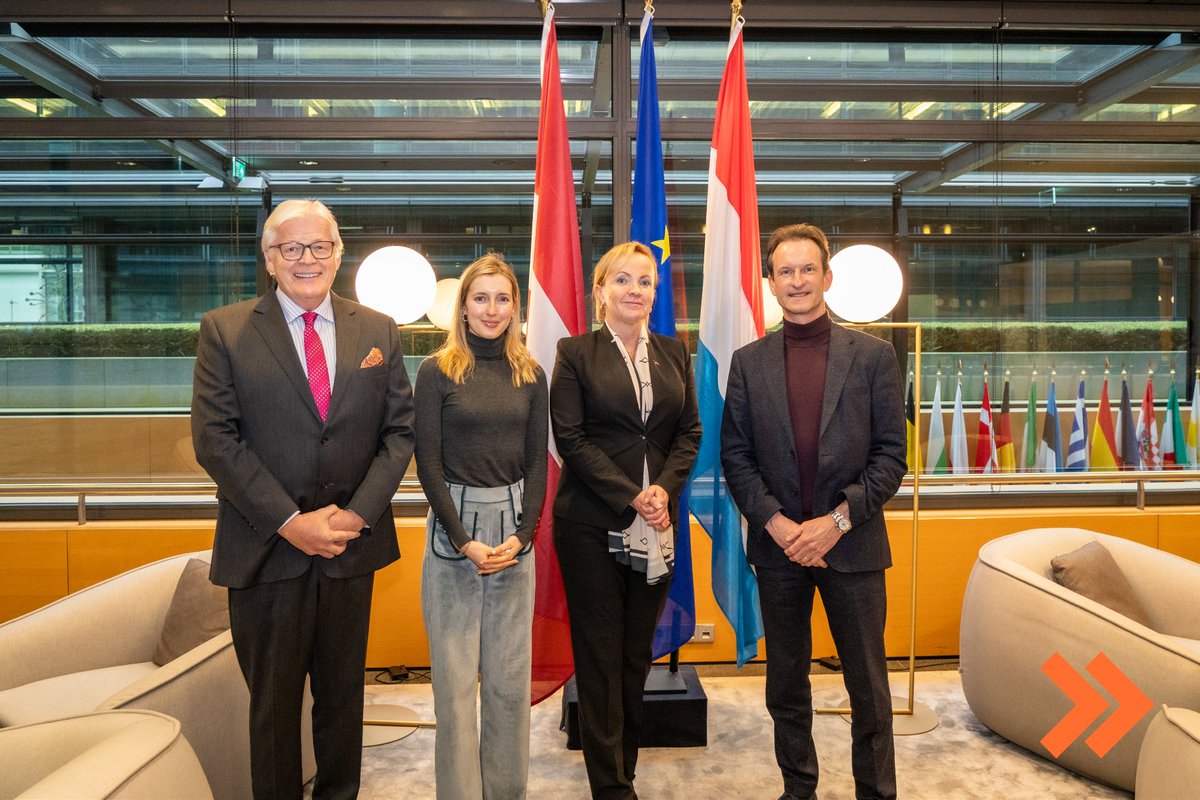 Chambre de Commerce du Luxembourg (@ccluxembourg) on Twitter photo #GoInternational
🌍 On Wednesday, <a href="/CarloThelen/">Thelen Carlo</a>, CEO of the <a href="/ccluxembourg/">Chambre de Commerce du Luxembourg</a>, had the pleasure of welcoming the Latvian Ambassador to Luxembourg, accompanied by the Honorary Consul of Latvia in Luxembourg, Mr. Henri Diederich. #GoInternational
🌍 On Wednesday, <a href="/CarloThelen/">Thelen Carlo</a>, CEO of the <a href="/ccluxembourg/">Chambre de Commerce du Luxembourg</a>, had the pleasure of welcoming the Latvian Ambassador to Luxembourg, accompanied by the Honorary Consul of Latvia in Luxembourg, Mr. Henri Diederich.