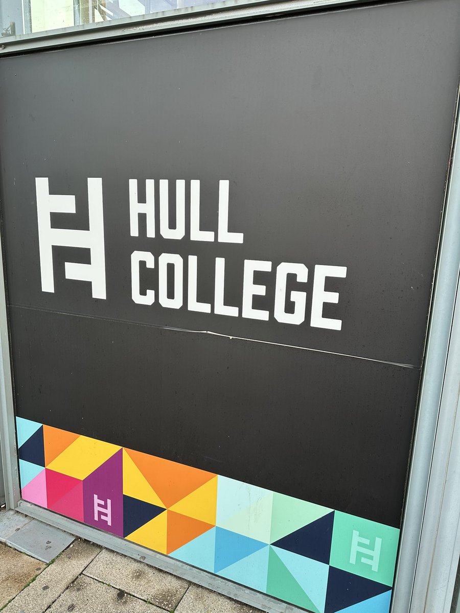 Dr Sam Parrett CBE tweet media