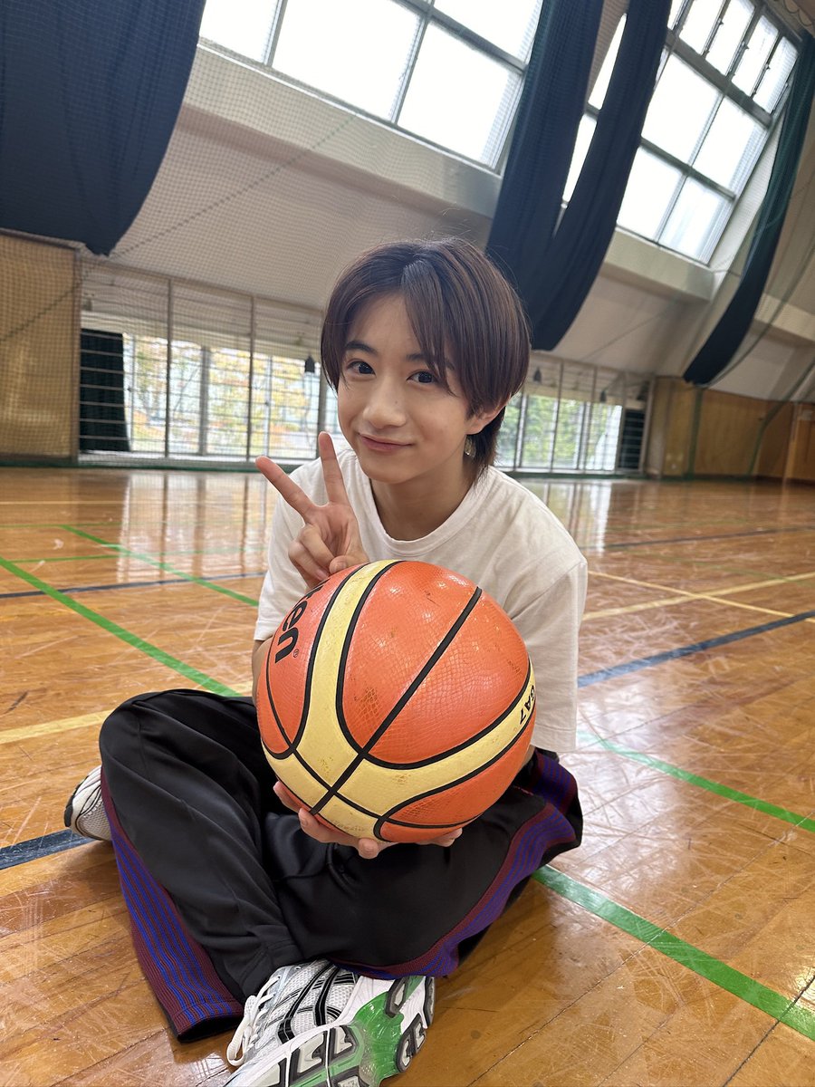 nicopuchi_info's tweet photo. ニコ☆プチTVアップ📺

体力測定の後半戦😇

https://t.co/MDAfN8DSlX

#浅井陽人
#岩田琉聖
#榎本司
#大野遥斗
#越山敬達
#荘司亜虎

#ニコプチ https://t.co/qfKPSemb7t