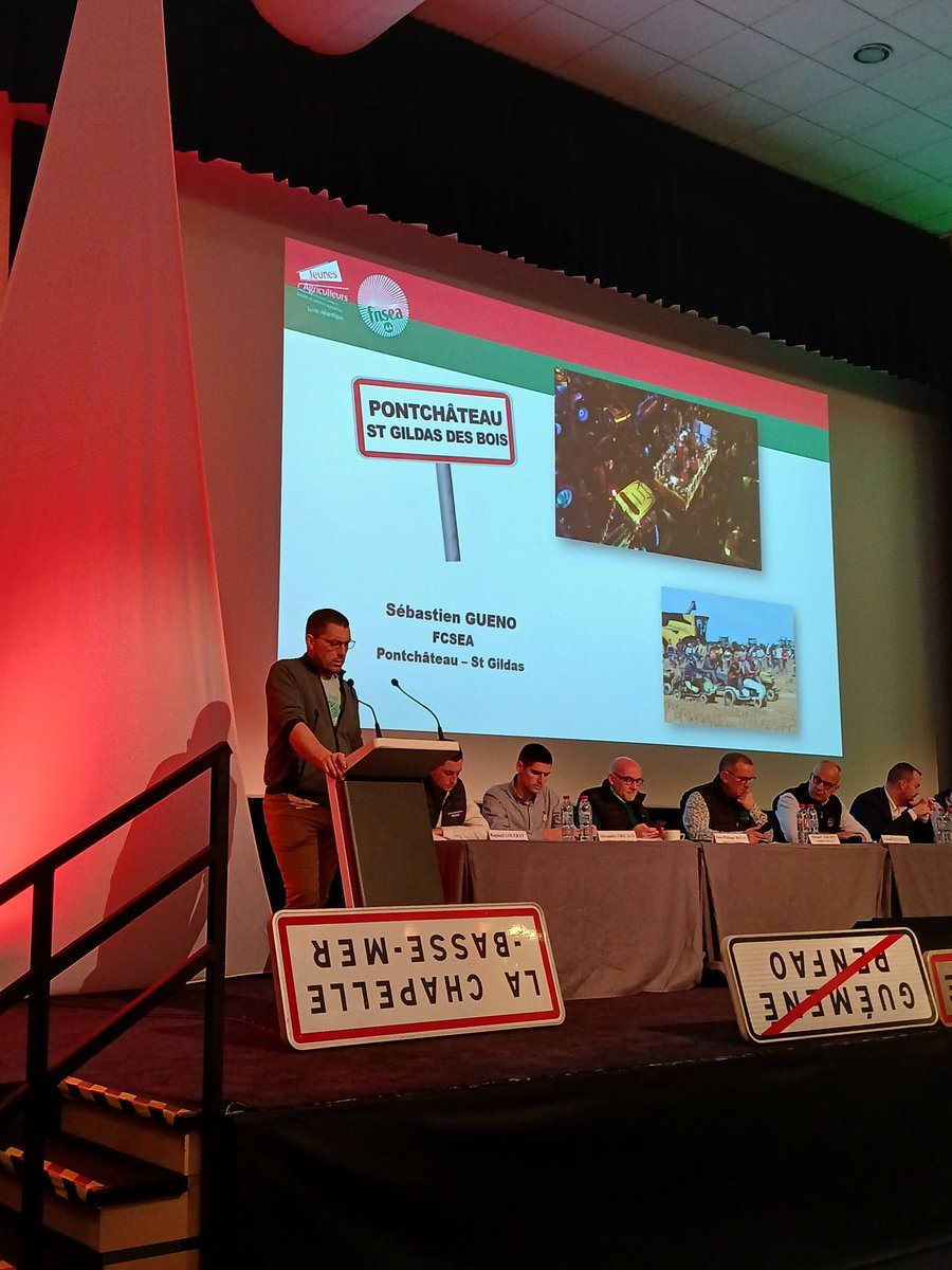 Intervention des fcsea: secteur Pontchâteau St Gildas : la convivialité ja fnsea malgré les conditions météos: concours de labour, défilé de tracteurs illuminés de Noël. #fnsea #ja #eca2025 #votonslebonsens