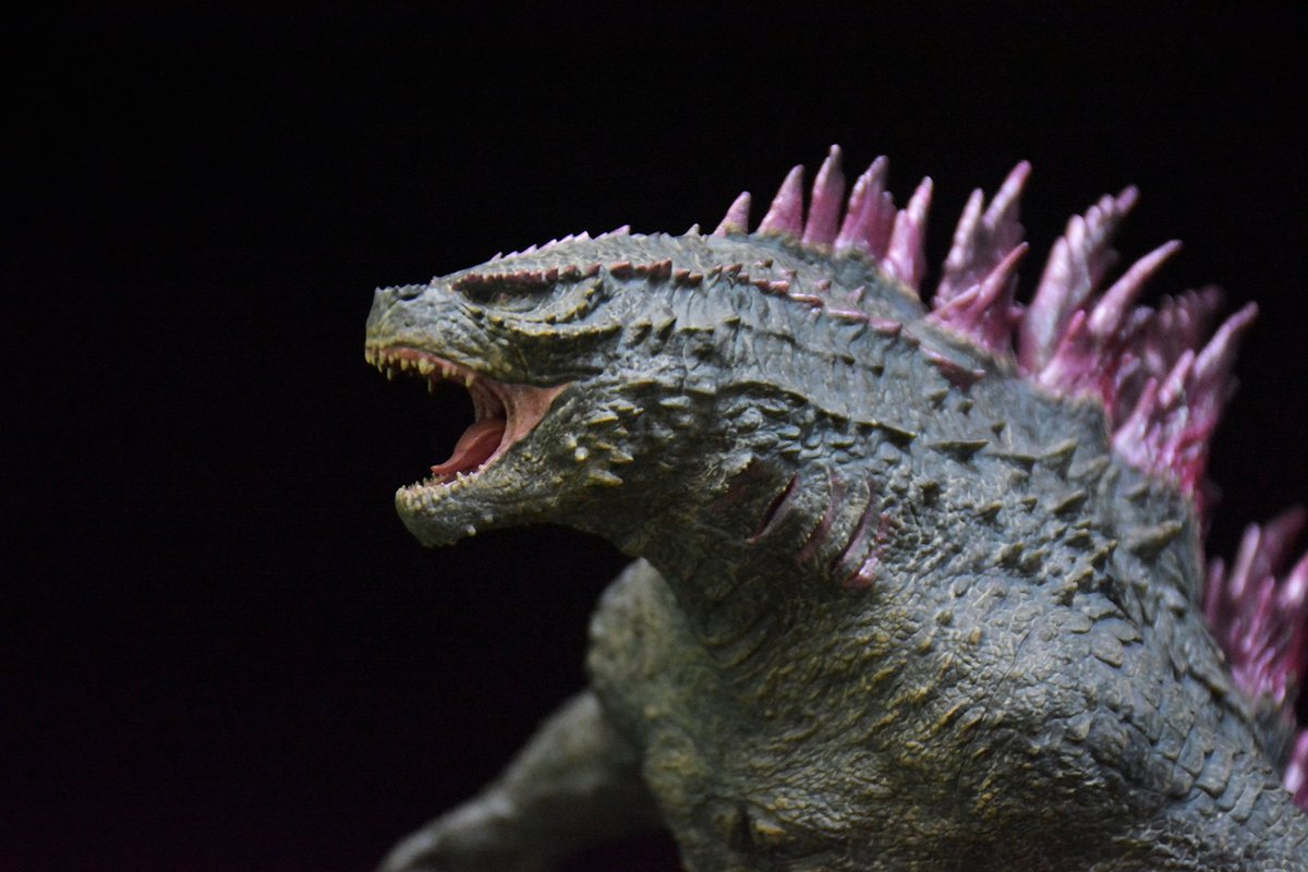 ANatthakul's tweet photo. Spiral Studio Godzilla Evolved Form 2024 !! 📸

#Godzilla #spiralstudio #GodzillaEvolved #Godzilla2024 #GodzillavsKong #GodzillaxKong #GodzillaKingoftheMonsters #Godzillafigure #Godzillamodel #Monsterverse #GodzillaLegendary https://t.co/RUzrXIfv4R