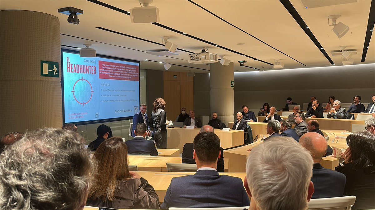 🔙 Ayer tuvimos el placer de asistir a la presentación del nuevo libro de <a href="/PimentelSamuel/">samuel pimentel</a>, "El Headhunter: la sabiduría de emprender en busca del talento"

✅ Consejos prácticos y lecciones aprendidas
✅  Herramientas para navegar por el emprendimiento

#RRHH #liderazgo