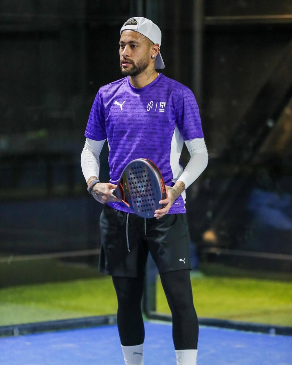 neymarjr's tweet photo. Padel with friends 😍🎾 https://t.co/Dax69igXKz