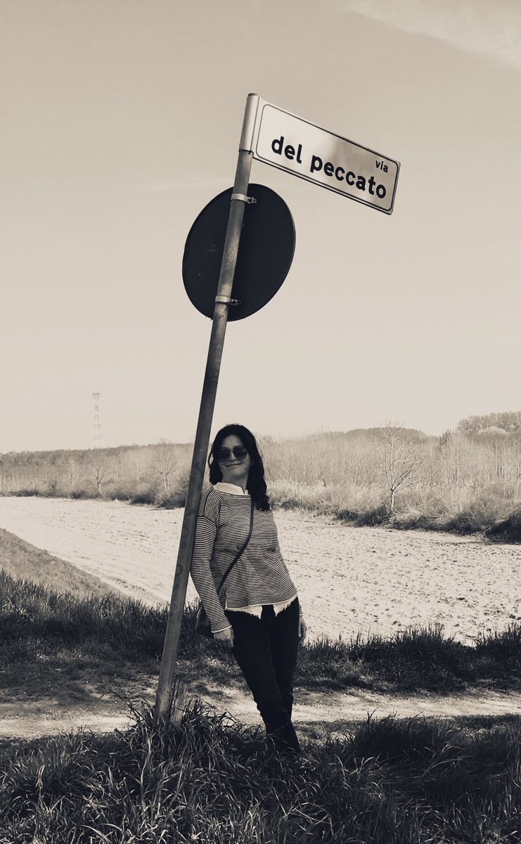 Cedi alla tentazione 
può darsi che non ti passi più vicino 

(cit)