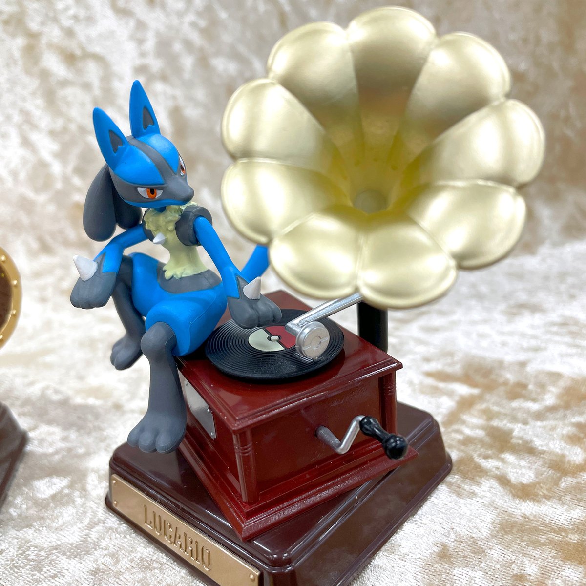 ☆ー 2月10日（月）発売 －☆ #リーメント さんより「Pokémon VINTAGE