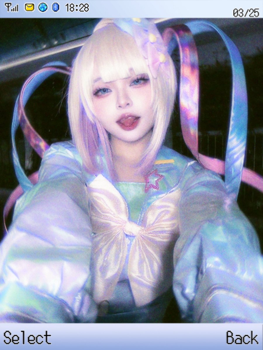 yuri_yuri_wwwww's tweet photo. ジェルばんは！🧬

#NEEDY_GIRL_OVERDOSE https://t.co/B5ZLDevJ88