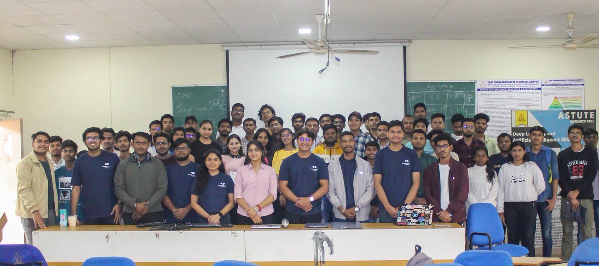 gdgsstc's tweet photo. ✨ Success Update! ✨
We’re thrilled to announce the successful distribution of GenAI Study Jams swags to 80 participants who cleared Tier 1! 🎉 A huge congratulations to all the achievers for their dedication and effort. 💪 https://t.co/lKclFuLV86