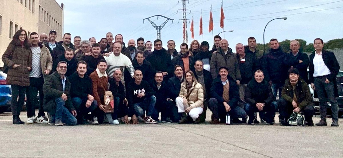 Somos Alquezar, empresa con más de 65 años de experiencia en fabricación de maquinaria y, no seríamos nada sin todos ellos y los que nos han precedido.
Juntos hacemos Alquezar!