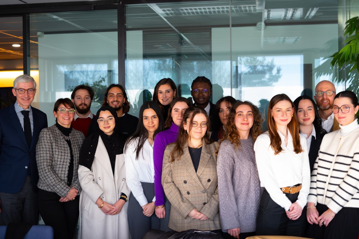 Nous avons eu le plaisir de recevoir des étudiants en Master 2 du Centre d'Etudes Internationales de la Propriété Intellectuelle - <a href="/CEIPIStrasbourg/">CEIPI</a>  au sein de notre cabinet.

#PropriétéIntellectuelle #CEIPI #VisiteÉtudiante #CabinetPI #FormationProfessionnelle