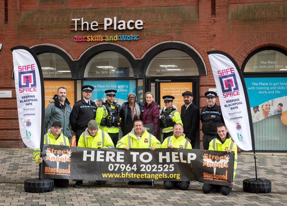 💬🤝 Blackpool's new Safe Space project provides assistance to those who might need it on a night out.

The base is open every Saturday night from 10pm to 3am and offers a place for people to find support if they feel vulnerable and need a helping hand to get home safely.

1/3
