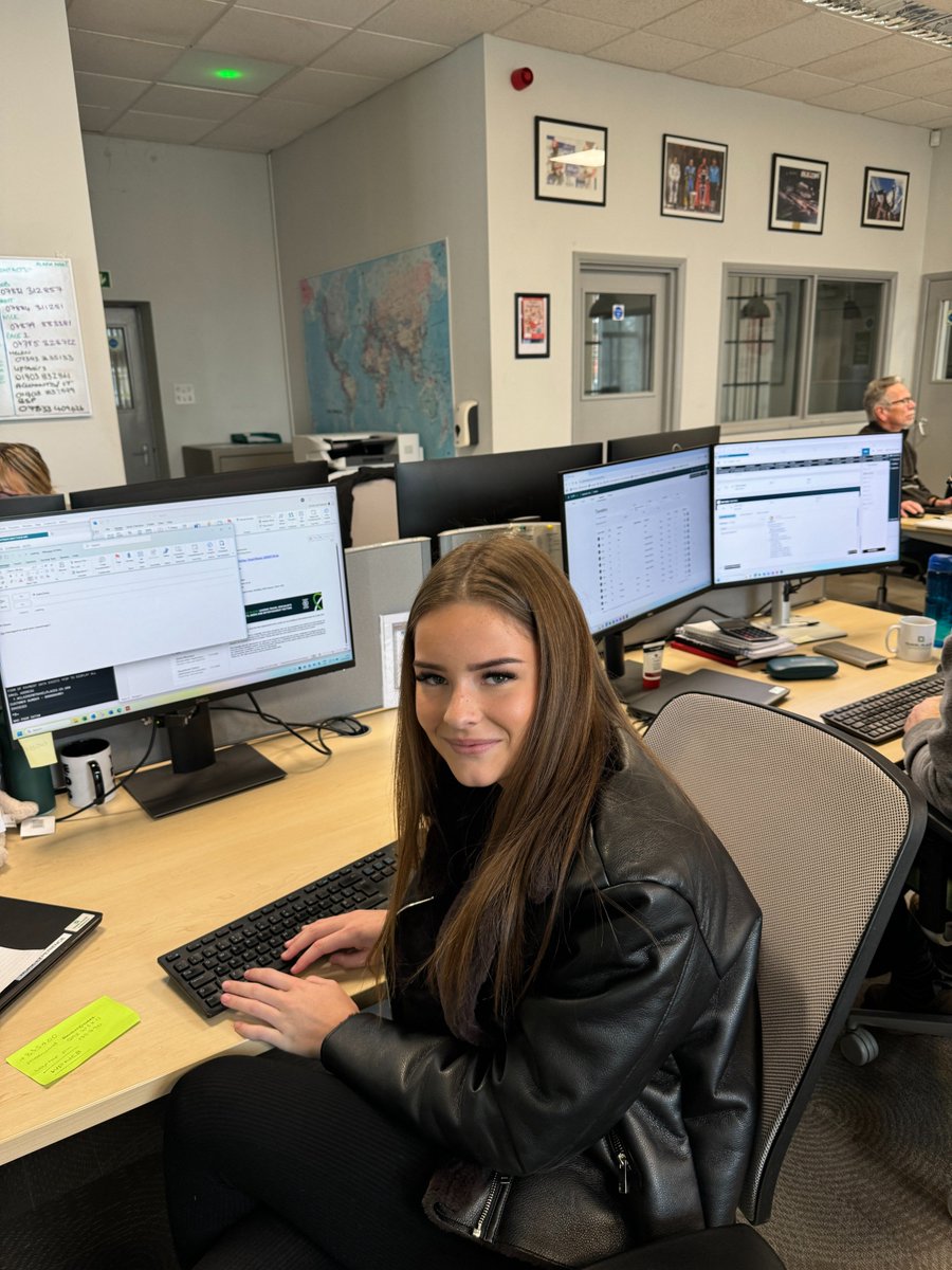 JennythompsonJ's tweet photo. #WorkPlacement can be a daunting experience for students, but it was lovely to see our #travelandtourism students at @WorthingCollege   thriving in and around the local community. @HelenaThomas01 https://t.co/Y7CDEibRkh