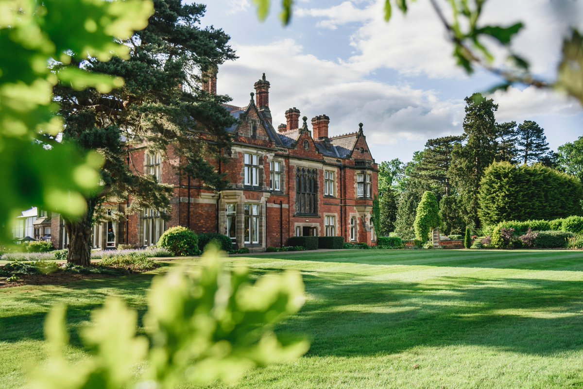 Visit Tees Valley (@visitteesvalley) on Twitter photo Looking for a Winter Escape or a short retreat?👀
Tees Valley offers amazing retreats to enjoy with a partner, family, or friends🌟
🛀 <a href="/RockliffeHall/">Rockliffe Hall</a> Darlington
🏕Kip and Nook, Darlington
🤩 <a href="/WynyardHall/">Wynyard Hall</a> Stockton
✨Saltburn Sauna, Redcar
For more➡orlo.uk/6Vu7s Looking for a Winter Escape or a short retreat?👀
Tees Valley offers amazing retreats to enjoy with a partner, family, or friends🌟
🛀 <a href="/RockliffeHall/">Rockliffe Hall</a> Darlington
🏕Kip and Nook, Darlington
🤩 <a href="/WynyardHall/">Wynyard Hall</a> Stockton
✨Saltburn Sauna, Redcar
For more➡orlo.uk/6Vu7s