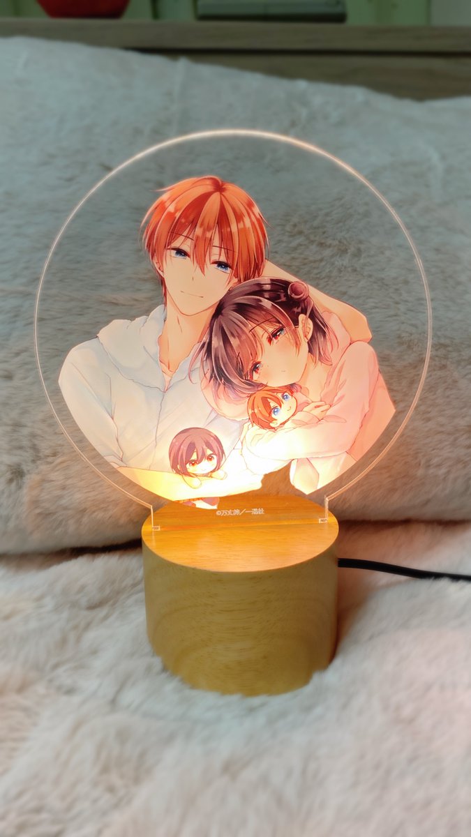 「コラボグッズのサンプルもいくつかいただいたのでこちらのツリーでご紹介していきたい」|万丈梓 / おとつく５巻発売中のイラスト