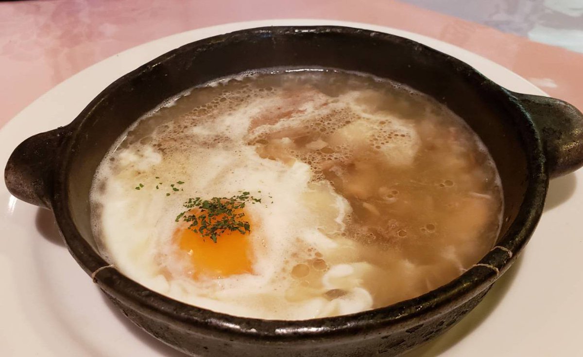 S63567506's tweet photo. 劇映画、孤独のグルメを観てきました。
とにかくスケールが凄すぎる！

観賞後、真っ先にえびすやさんのニンニクスープが飲みたくなったのは言うまでもありません…。あのスープはクセになります…。

でも、実際に空腹を満たしたのはラーメンでした！

#孤独のグルメ https://t.co/yknxq1PGI7