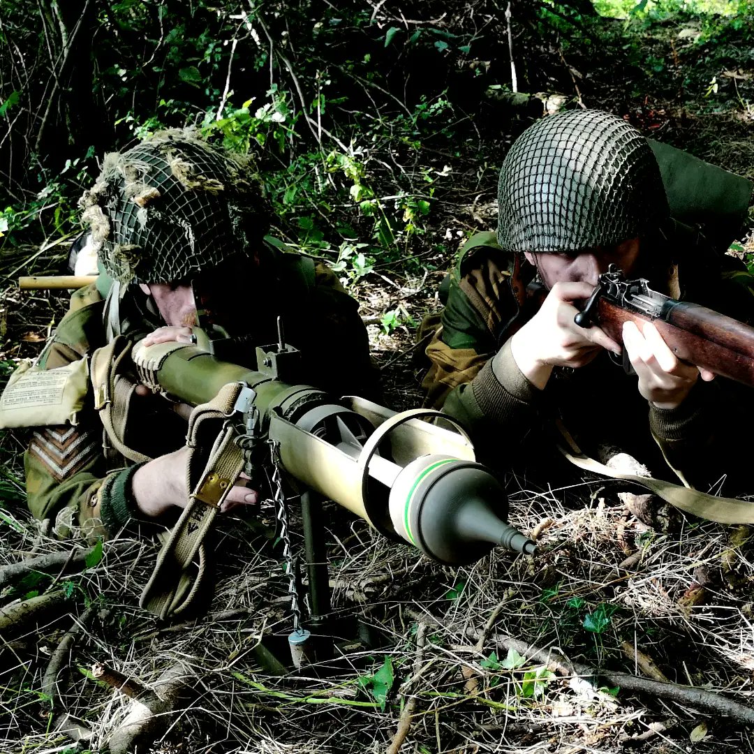 hamandjampod's tweet photo. Yesterday it was the Bren Mk.1, today we have a PIAT appreciation post.....
#piat #britishairborne https://t.co/zyrpWwrweO