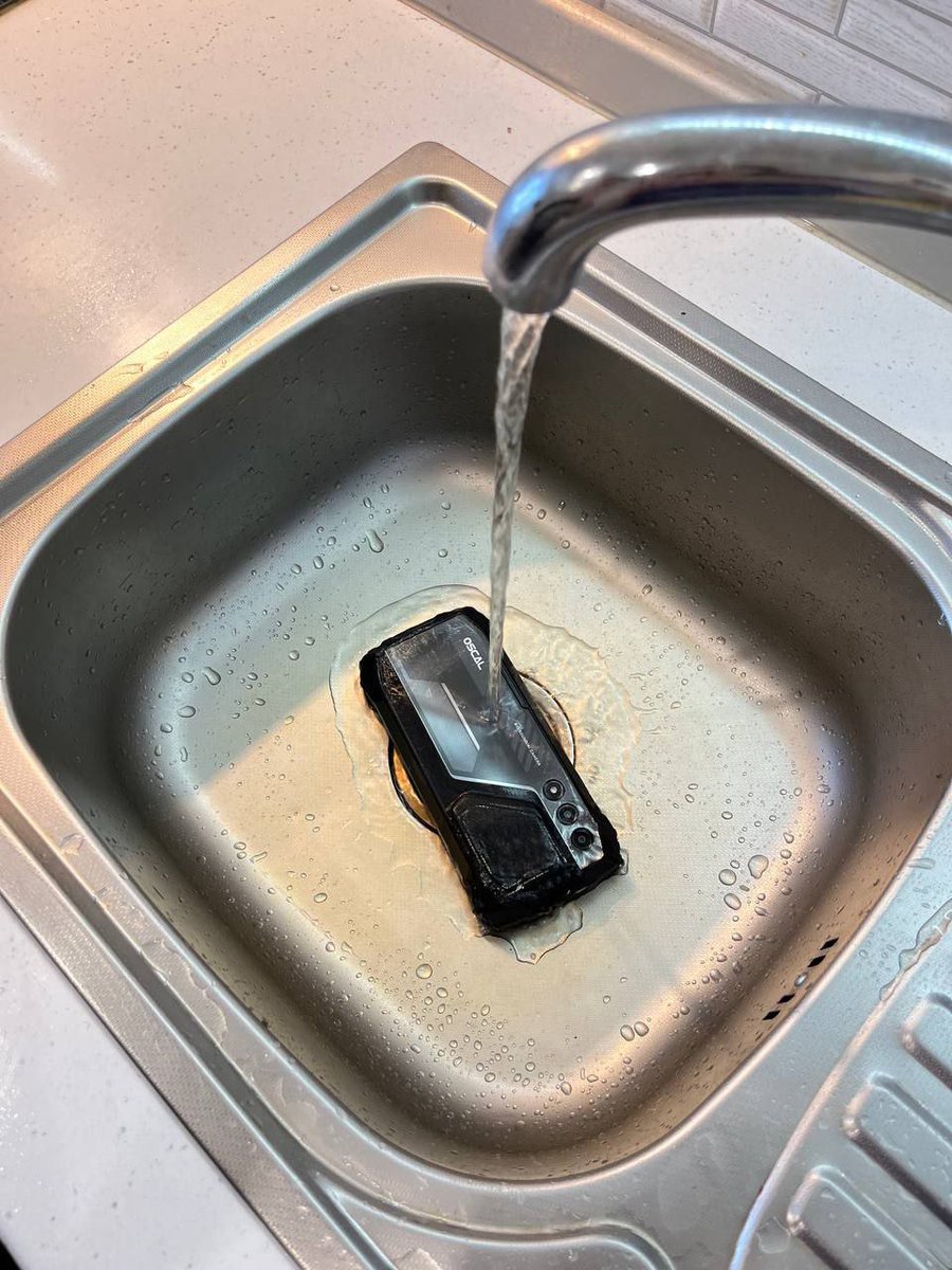 OfficialOscal's tweet photo. If #OSCAL #PILOT1 gets dirty, feel free to wash it!
Explore more: https://t.co/L08QMtkbOq https://t.co/vi0hre6l8V
