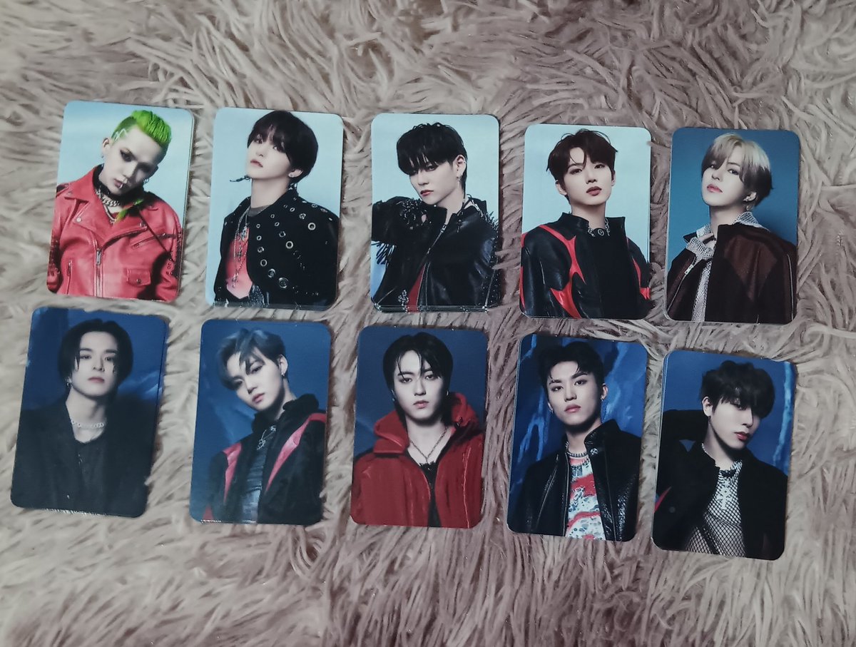 kselect_ph2's tweet photo. WTS LFB help rt
TREASURE JAPAN 2ND SINGLE KING KONG REVERSE PC TINGI 

💸 90 php each ALL IN + LSF

FROM MERCARI JAPAN 🇯🇵
NO TO SENSITIVE BUYERS ❌
ONHAND ✨
NO RUSH SHIPPING ❌
PAYO‼️

QRT MINE + MEMBER
#KSelectPH @treasuremembers @yg_treasure_jp https://t.co/Cw4thcFJDY