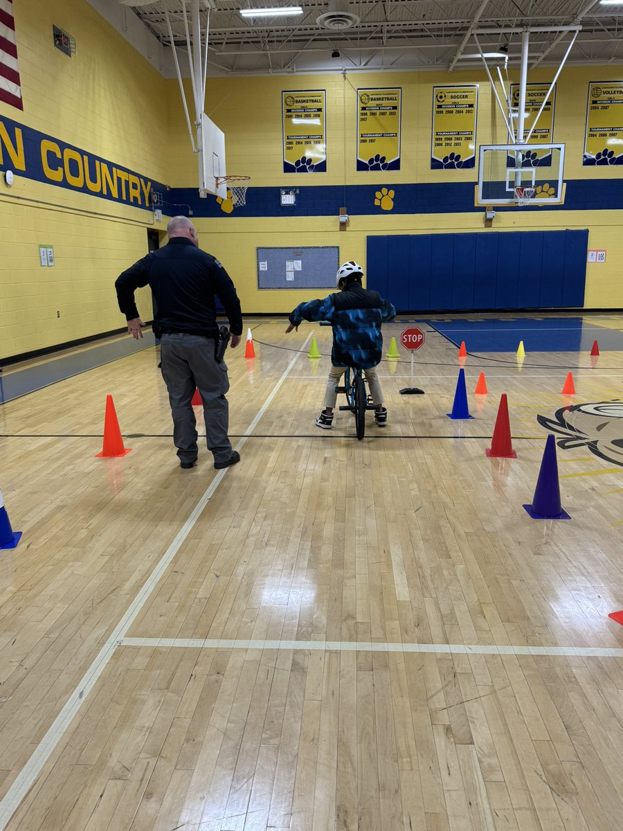 Katie Munn tweet media