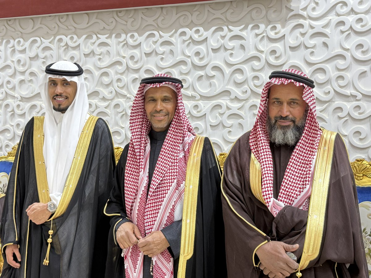thadiqi's tweet photo. احتفت أسرتي الجديعي والغنام بزواج الشاب عبدالعزيز بن سعد الجديعي على كريمة علي بن عبدالله الغنام.
أقيمت المناسبة في قصر الضيافة بمحافظة ثادق.
بارك الله لهما وبارك عليهما وجمع بينهما في خير.
حضر المناسبة لفيف من الأقارب والأصدقاء. https://t.co/wSsipcz3zc