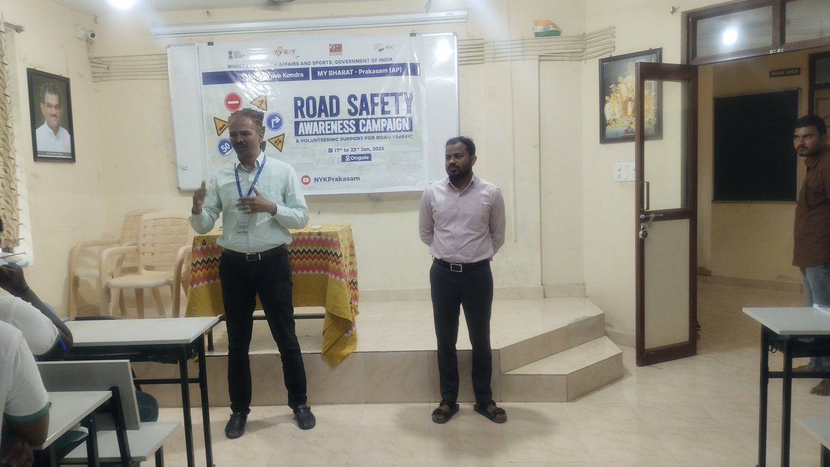 mybprakasam's tweet photo. # ROAD SAFETY AWARENESS CAMPAIGN On 17 th to 23rd JANUARY 2025 at RUDSET #Nykprakasam #MYBharat #mygovindia #SwachhataHiSeva2024 #RTO #ongole #prakasamDistrict #Rudset https://t.co/cDQdnoUoxs