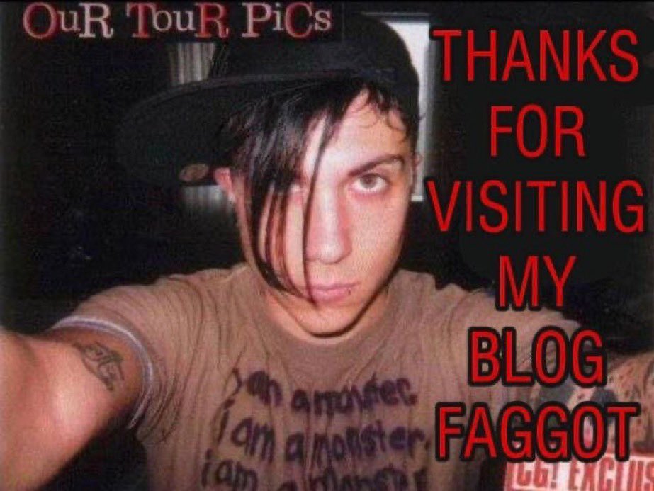 me when oomfs like my posts