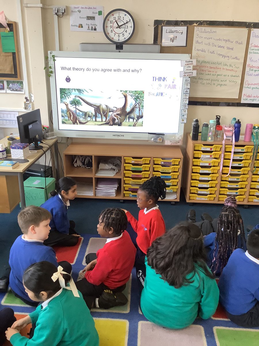 LarkHallPrimary's tweet photo. Year 3 have been flexing their reasoning 𦧠muscles as we have discussed what dinosaur extinction theory we think is accurate #lhtower #lhlondon #lhhgsu #lhblp https://t.co/ewOvfw0kqb