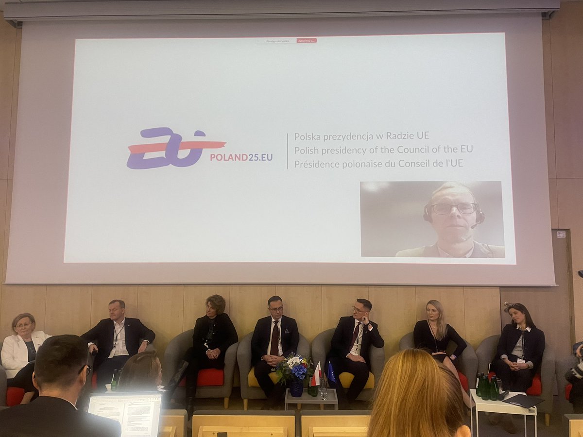 Fundacja OnkoCafe (@onkocafe) on Twitter photo #POLAND25.EU dziś Konferencja "Towards a Cancer-Free Europe: Strengthening Cancer Prevention Strategies" w <a href="/NIO_PIB/">Narodowy Instytut Onkologii, Warszawa</a> <a href="/MZ_GOV_PL/">Ministerstwo Zdrowia</a> <a href="/KaKacperczyk/">Katarzyna Kacperczyk</a> <a href="/AKupiecka/">Anna Kupiecka</a> <a href="/onkoOFO/">Ogólnopolska Federacja Onkologiczna</a> <a href="/rutkowskip1972/">Piotr Rutkowski</a> #POLAND25.EU dziś Konferencja "Towards a Cancer-Free Europe: Strengthening Cancer Prevention Strategies" w <a href="/NIO_PIB/">Narodowy Instytut Onkologii, Warszawa</a> <a href="/MZ_GOV_PL/">Ministerstwo Zdrowia</a> <a href="/KaKacperczyk/">Katarzyna Kacperczyk</a> <a href="/AKupiecka/">Anna Kupiecka</a> <a href="/onkoOFO/">Ogólnopolska Federacja Onkologiczna</a> <a href="/rutkowskip1972/">Piotr Rutkowski</a>