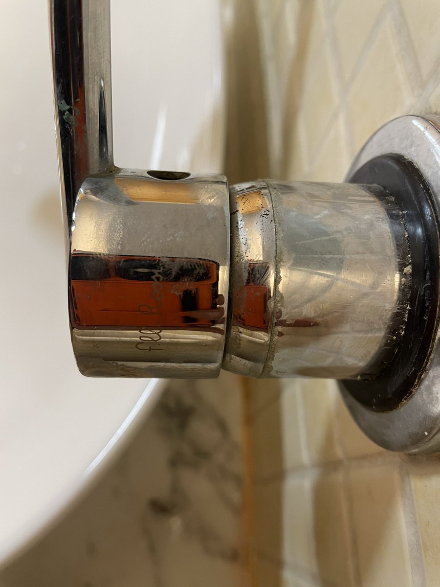 jrc__4's tweet photo. @showerdoc any chance you know this basin tap?? Cartridge is knackered… https://t.co/uLqDmDLfhB