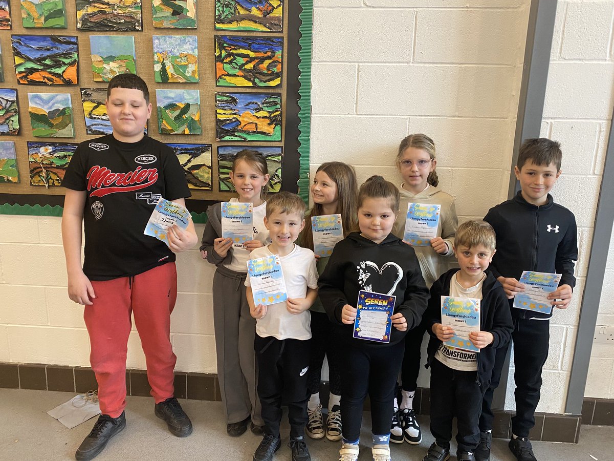 🌟 Llongyfarchiadau mawr i sêr ein hwythnos 🌟<a href="/childcomwales/">Comisiynydd Plant | Children's Commissioner Wales</a>
