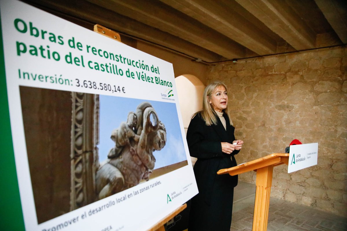 Patricia_Pozo_'s tweet photo. La próxima actuación que vamos a acometer en el Castillo de Vélez-Blanco es un hito.

Junto a @RamonFPM, anunciamos que la @AndaluciaJunta va a reconstruir el patio de este monumento excepcional a partir del atrio original expuesto en el @metmuseum con una inversión de casi 4M€. https://t.co/QVlY7nxZId
