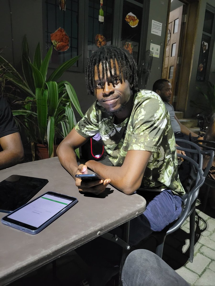 ABINCII_'s tweet photo. Flashback to our Mini Launch we had with our partner restaurant @endoftheroad_official 

A time was had! 😅

#Abincii
#restaurantmanagementsoftware 
#FlashbackFriday
#humansofAbincii
#restaurantsinlagos https://t.co/eQjVHphksB
