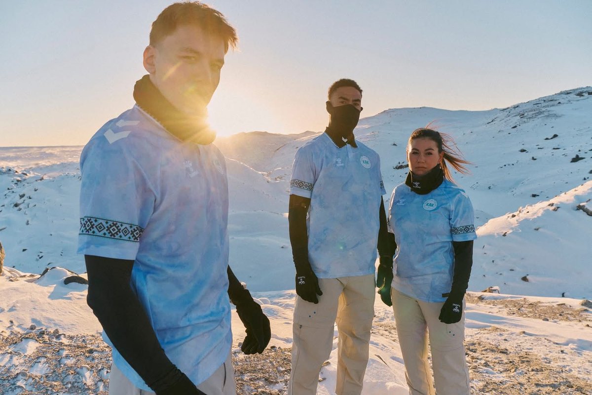 SweeperPod's tweet photo. 🇬🇱 Hummel have unveiled the new Greenland Away kit and it's spectacular. 

The ice-cold photo shoot is one of the most memorable in recent times.

The away shirt follows the release of the home kit last month.

Greenland applied to CONCACAF last year and have lined up some national friendlies in 2025 to showcase their talent.