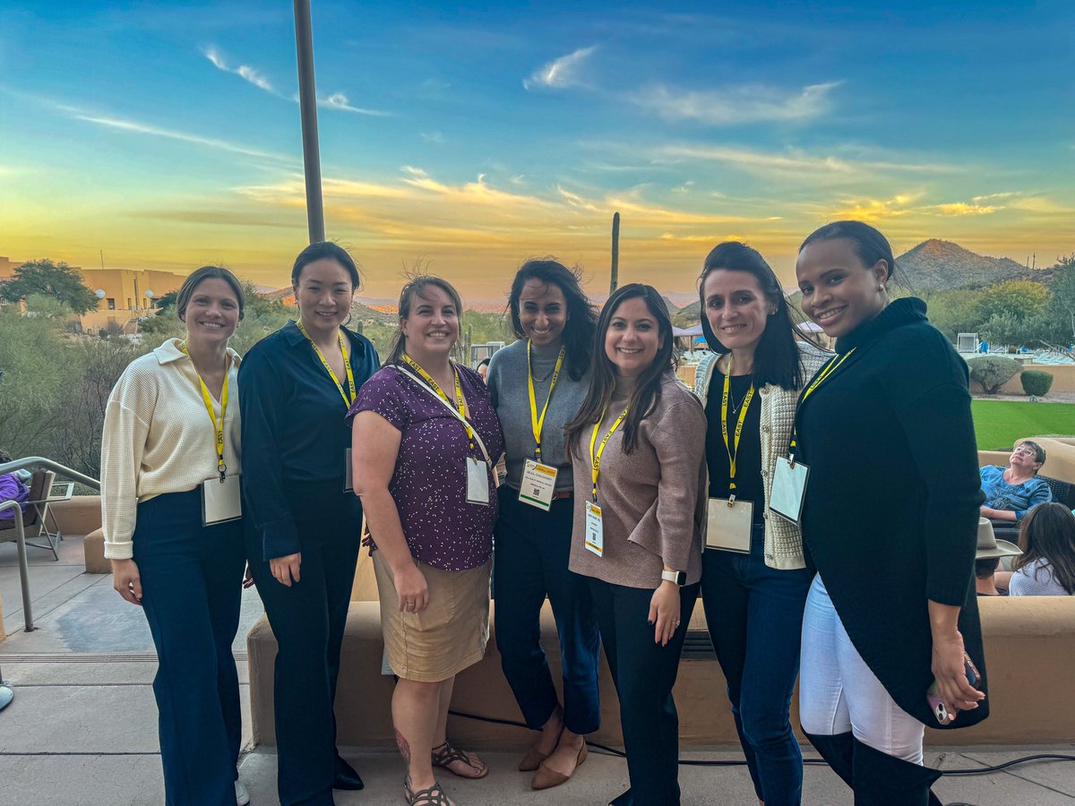 drmarytoya's tweet photo. #EAST2025 - Connecting me with women from all stages of my training and career. 📸 contains: a co-resident, my chief residents, co-fellow, and my current partners as an attending. ❤️ https://t.co/u79KlNN9hs