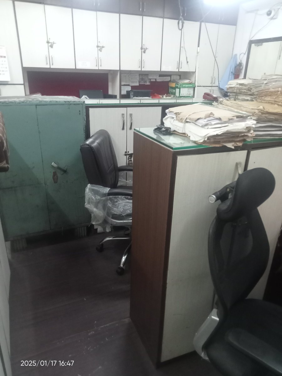 FoundationHands's tweet photo. @CMOMaharashtra @MhadaMitra shocking within duty/working hours nobody to accept dispatch &amp; DE Jain deny the dispatch &amp; EE Nitin Dongre not receiving the phone call? Who will responsible for such action?Waiting for what? Action?Action in queue? @CPMumbaiPolice @aajtak @abpmajhatv https://t.co/YFSrcsPnkw