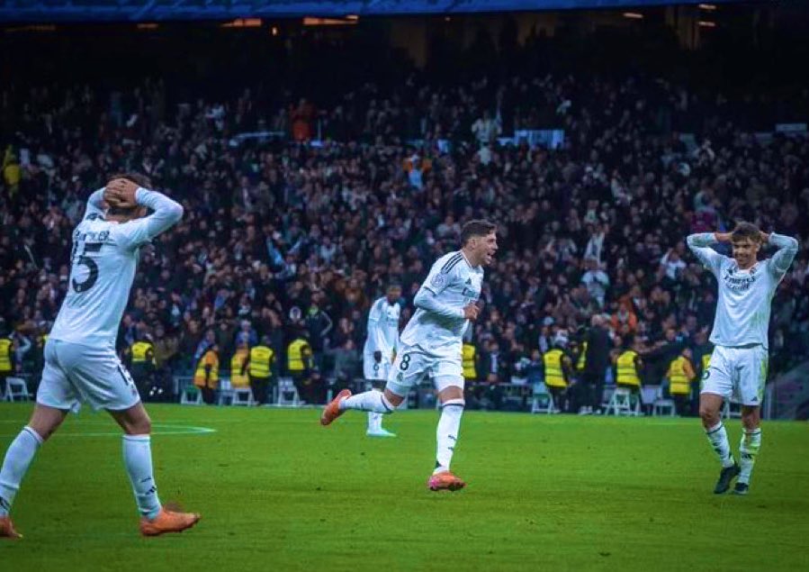 DanikRM_'s tweet photo. Esta foto es una jodida locura. https://t.co/kqW6391TdH