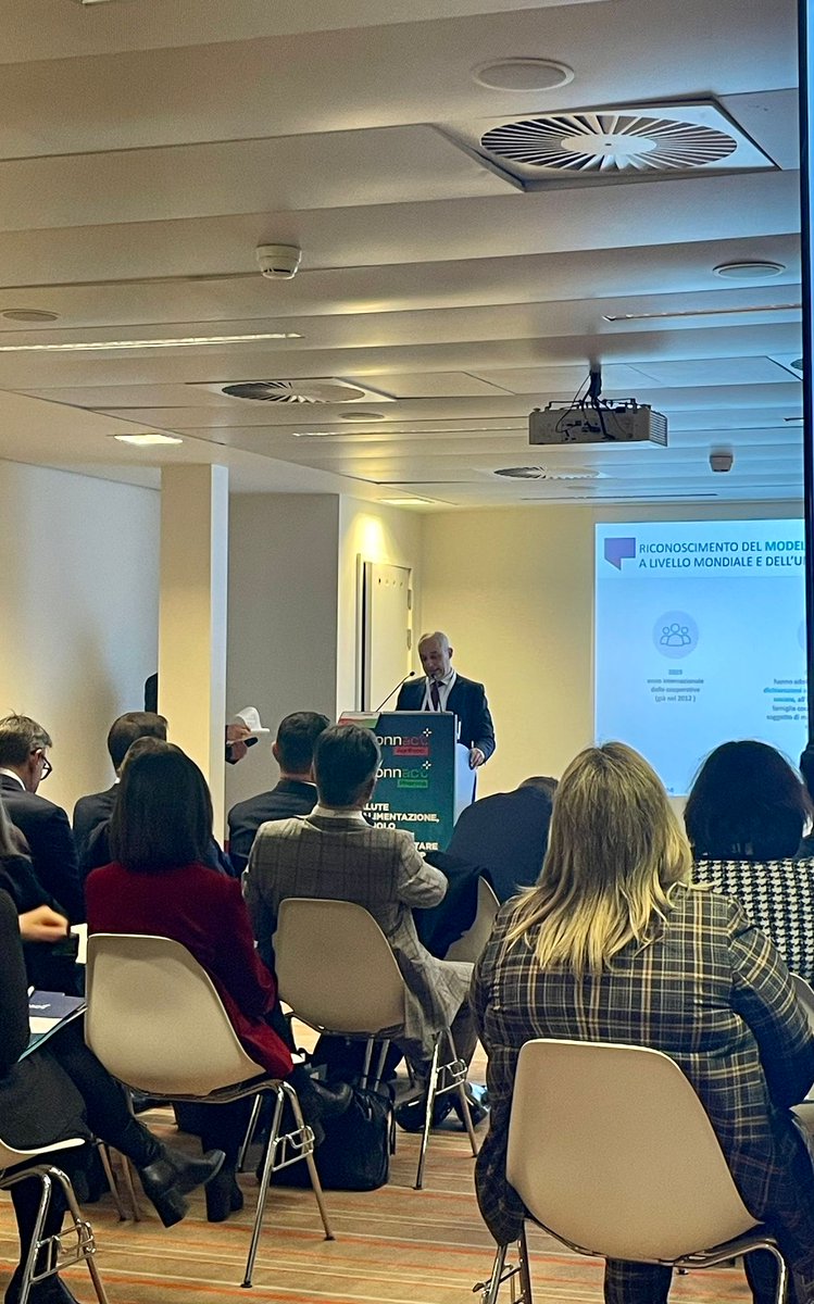 ConfcoopUE (@confcoopue) on Twitter photo Anche <a href="/Confcooperativ1/">Confcooperative</a> presente a Bruxelles all'evento #Connact insieme ai portatori interesse, gli eurodeputati italiani del <a href="/Europarl_IT/">Parlamento europeo</a>, <a href="/ItalyinEU/">Italy 🇮🇹 in EU</a> e i rappresentanti della <a href="/EU_Commission/">European Commission</a> per discutere temi bancari, agroalimentari, energetici e tanto altro 🇪🇺 Anche <a href="/Confcooperativ1/">Confcooperative</a> presente a Bruxelles all'evento #Connact insieme ai portatori interesse, gli eurodeputati italiani del <a href="/Europarl_IT/">Parlamento europeo</a>, <a href="/ItalyinEU/">Italy 🇮🇹 in EU</a> e i rappresentanti della <a href="/EU_Commission/">European Commission</a> per discutere temi bancari, agroalimentari, energetici e tanto altro 🇪🇺