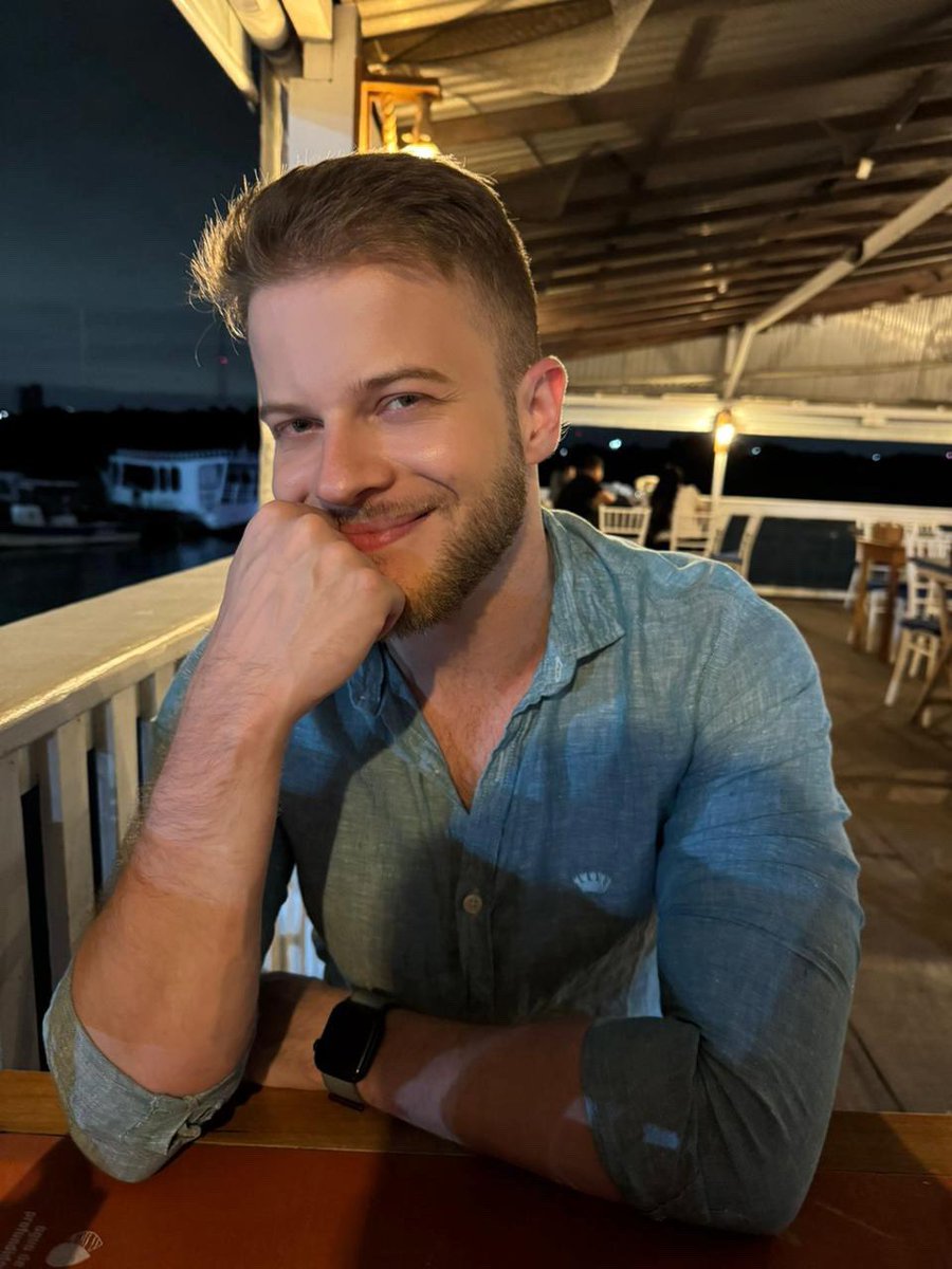 Mr SUS (@felipedaiko) on Twitter photo 