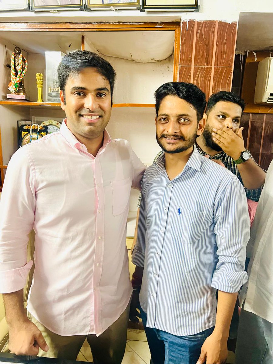 pcgurjar02's tweet photo. पिछले कई वर्षों से पार्टी के लिए एक समर्पित कार्यकर्ता के रूप में काम कर रहे भाई अजय सरधना को NSUI मौका जरूर दे
#कोटपुलती_NSUI_माँगे_अजय_सराधना
@SachinPilot @IndrajGurjarinc @varunchoudhary2 @VinodJakharIN @AjaySaradhna @NSUIRajasthan @nsui https://t.co/TNW7BYfEKZ