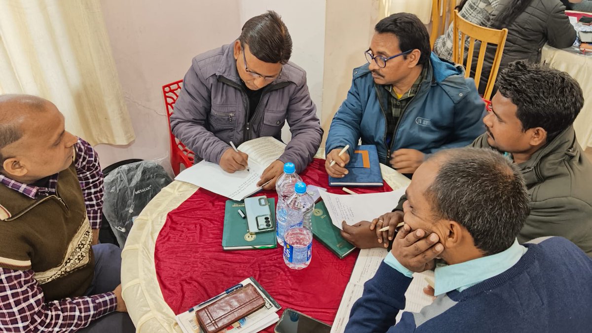 onlineJSLPS's tweet photo. A 3-day State-Level Residential Training by @onlineJSLPS in Dumka for Admin &amp; Logistic Staff from Dumka, Pakur, &amp; Godda focuses on enhancing Admin &amp; Finance skills of Block/District-level staff, ensuring effective performance &amp; strengthening grassroots governance.
@MoRD_GoI https://t.co/zLYBb9t51V
