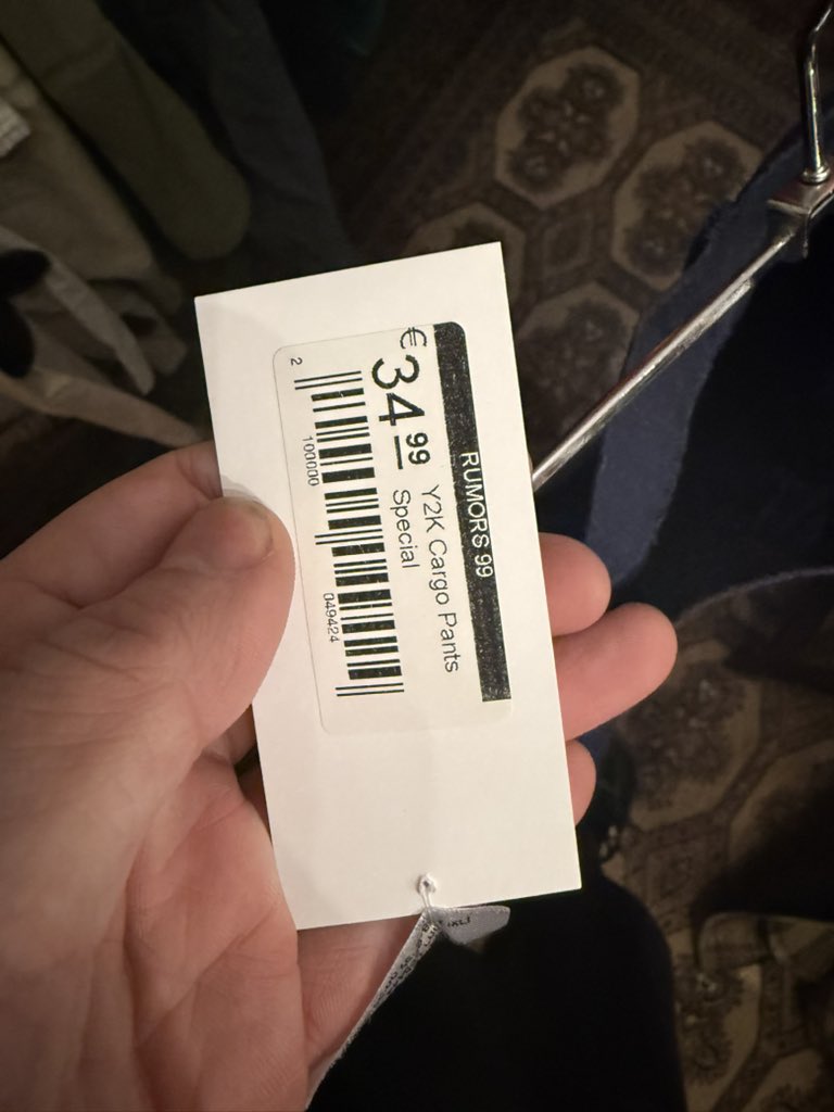 tomjc09's tweet photo. vintage shopping in amsterdam and found some yorkshire water 'y2k cargo pants' https://t.co/bXDjWIIlDt