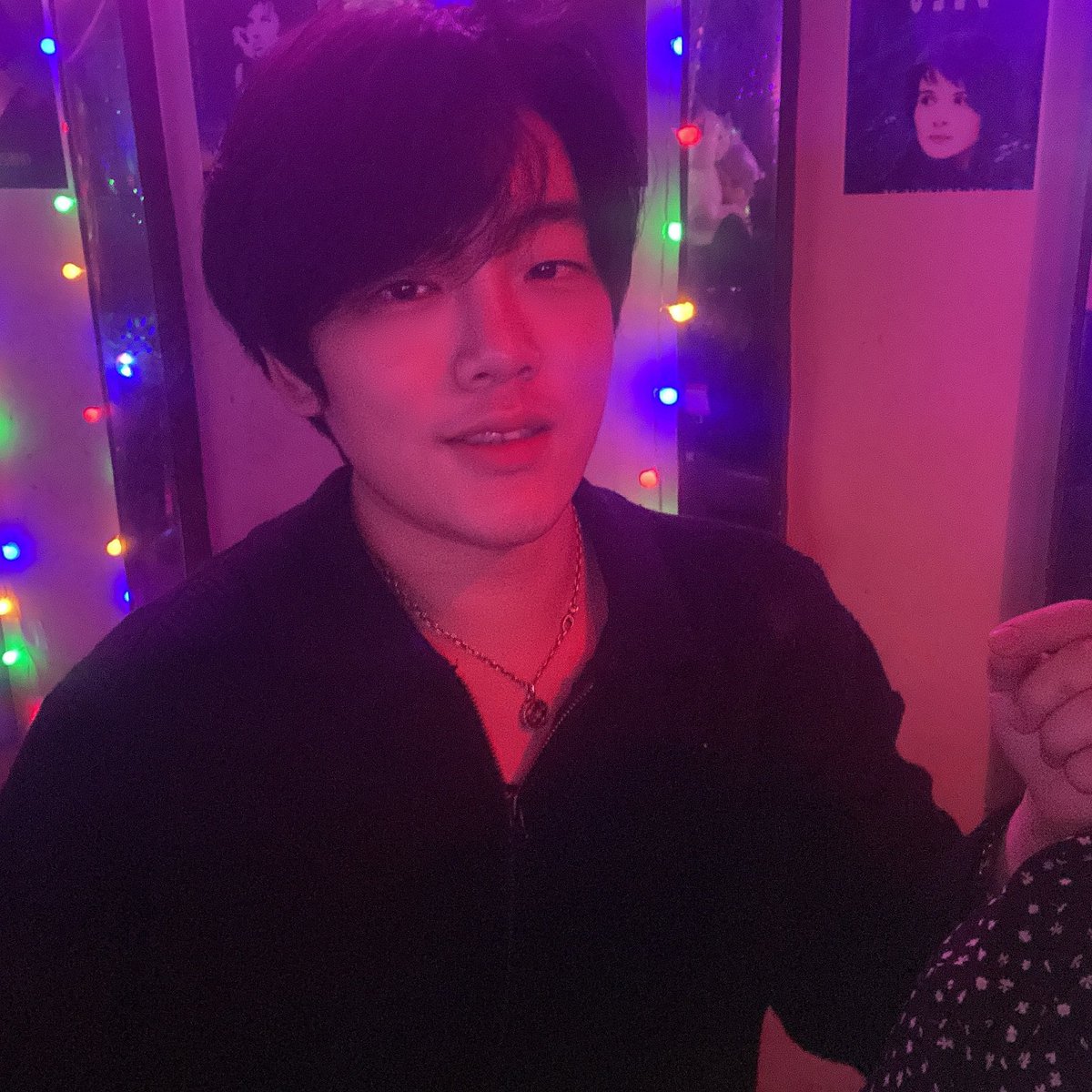 hanule_sky's tweet photo. 같이 일하실분 디엠 시급 많이줌

#ㄱㅊㅅ #ㅋㅊㅅ #대전게이 https://t.co/OI0RChhnS2